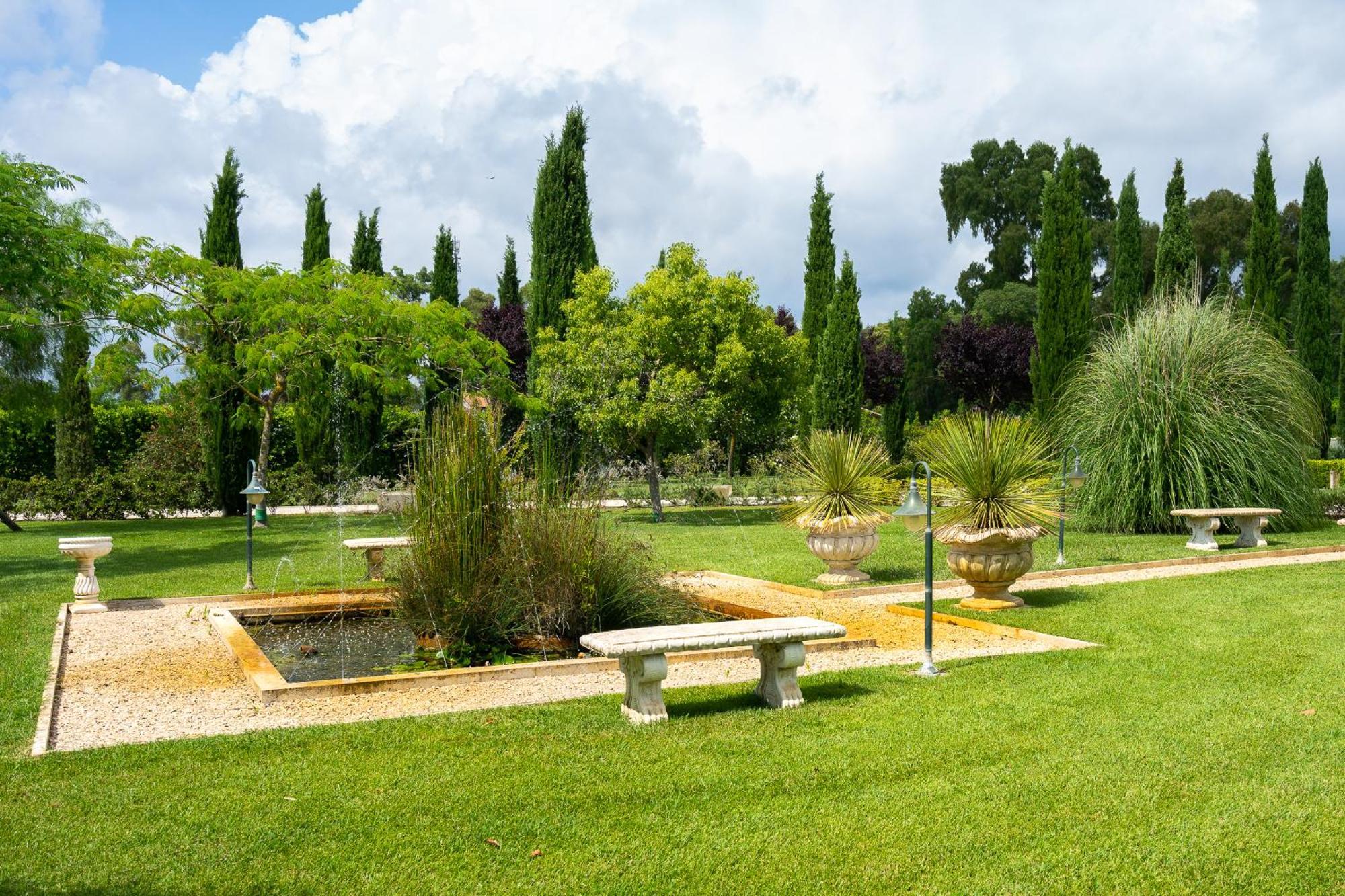 Casale Delle Ronde B&B Latina Bagian luar foto