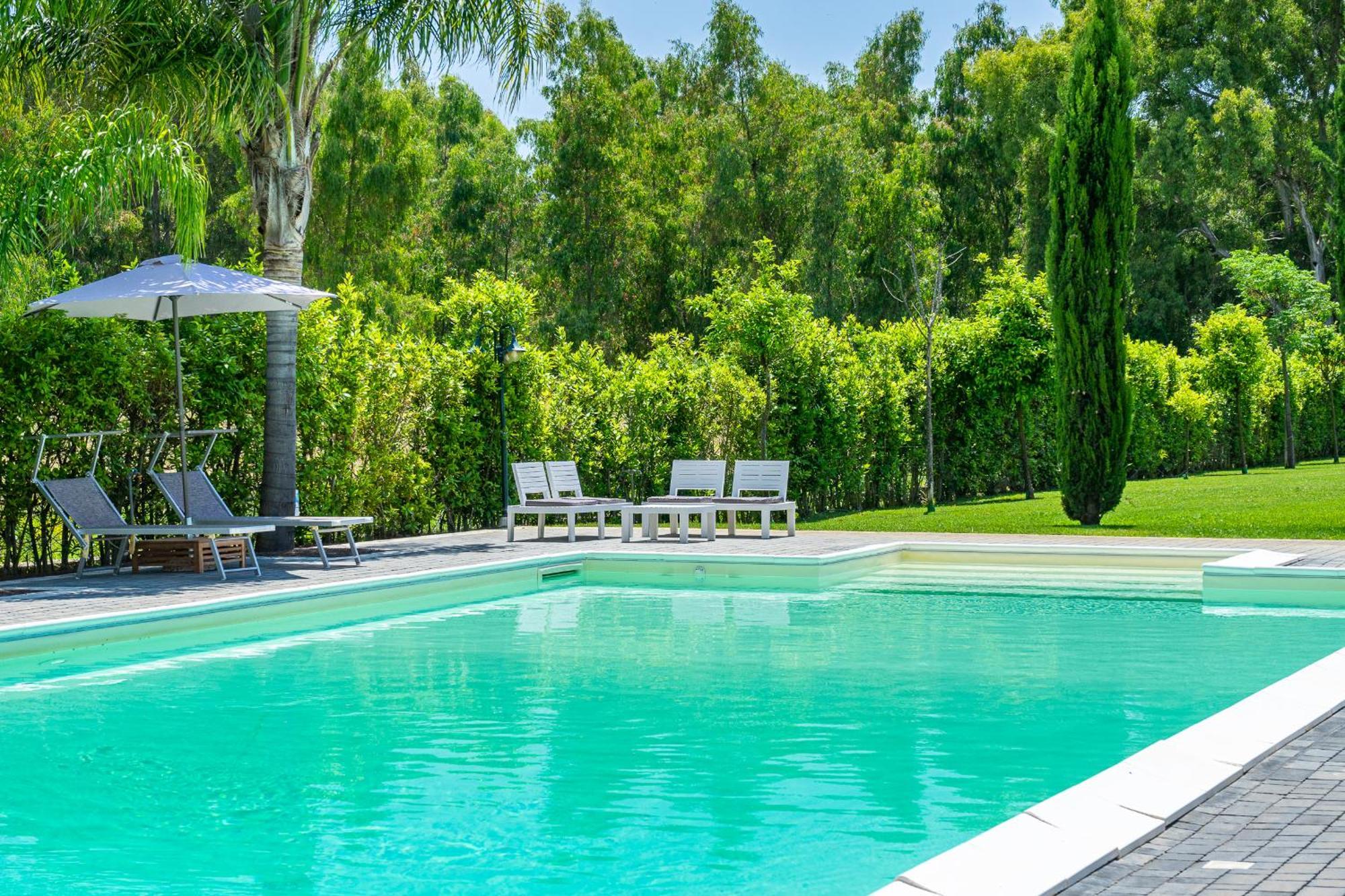 Casale Delle Ronde B&B Latina Bagian luar foto