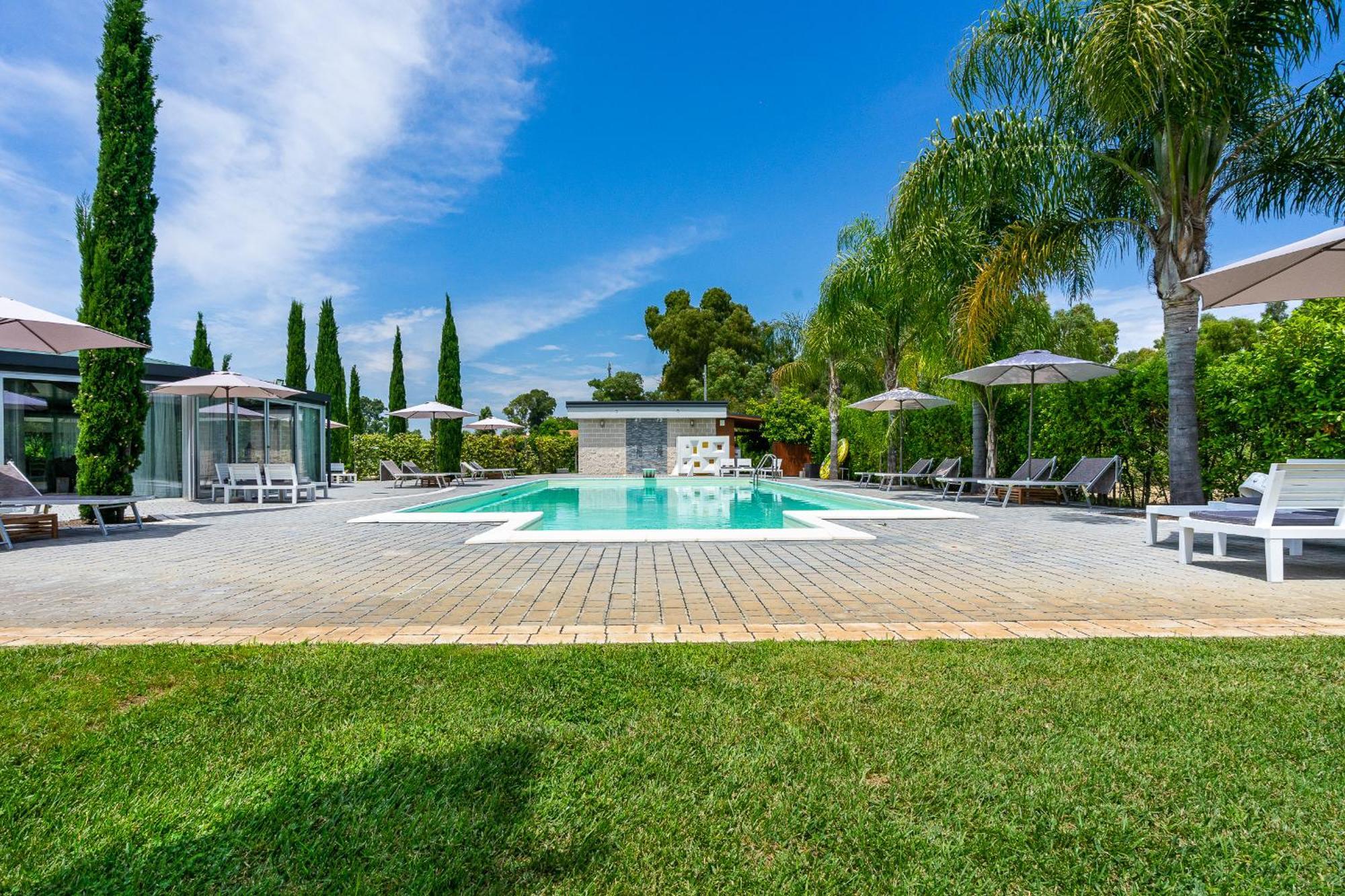 Casale Delle Ronde B&B Latina Bagian luar foto