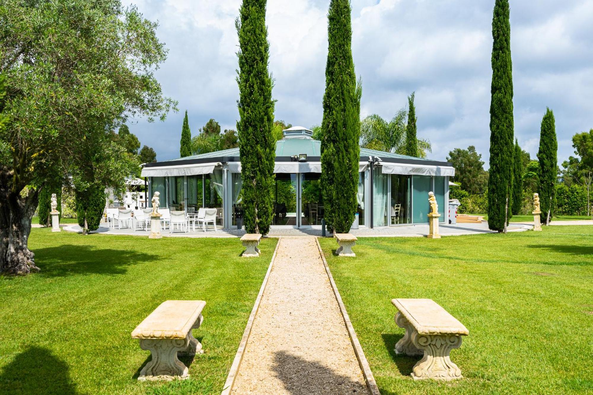 Casale Delle Ronde B&B Latina Bagian luar foto