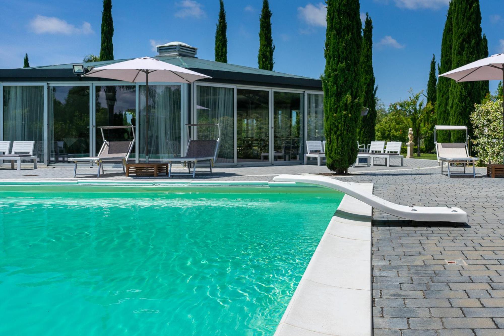 Casale Delle Ronde B&B Latina Bagian luar foto
