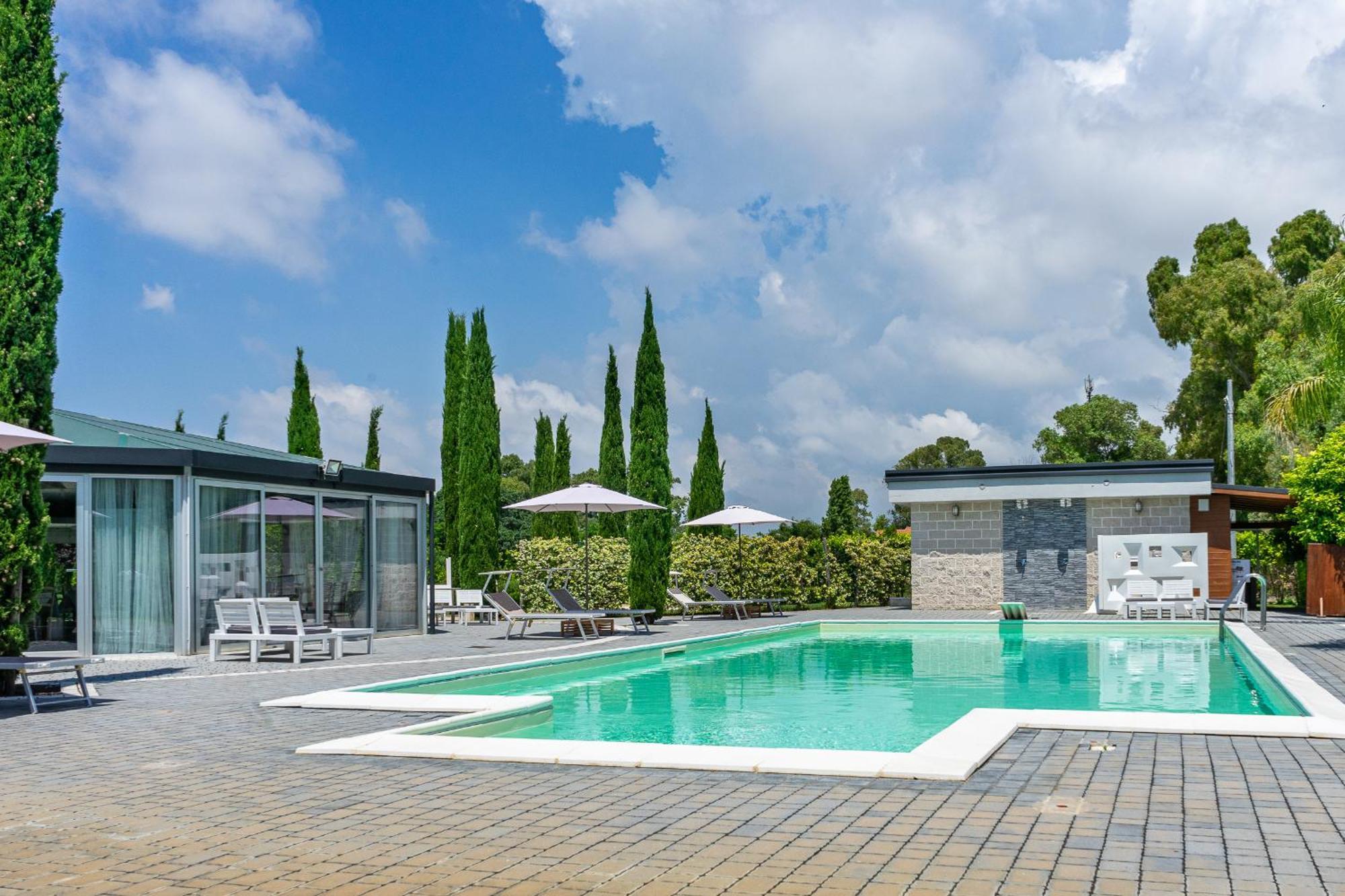 Casale Delle Ronde B&B Latina Bagian luar foto
