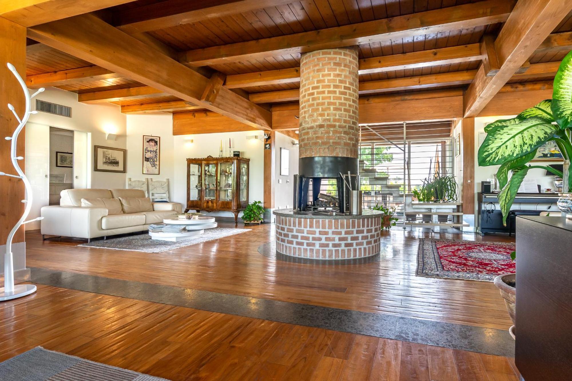 Casale Delle Ronde B&B Latina Bagian luar foto