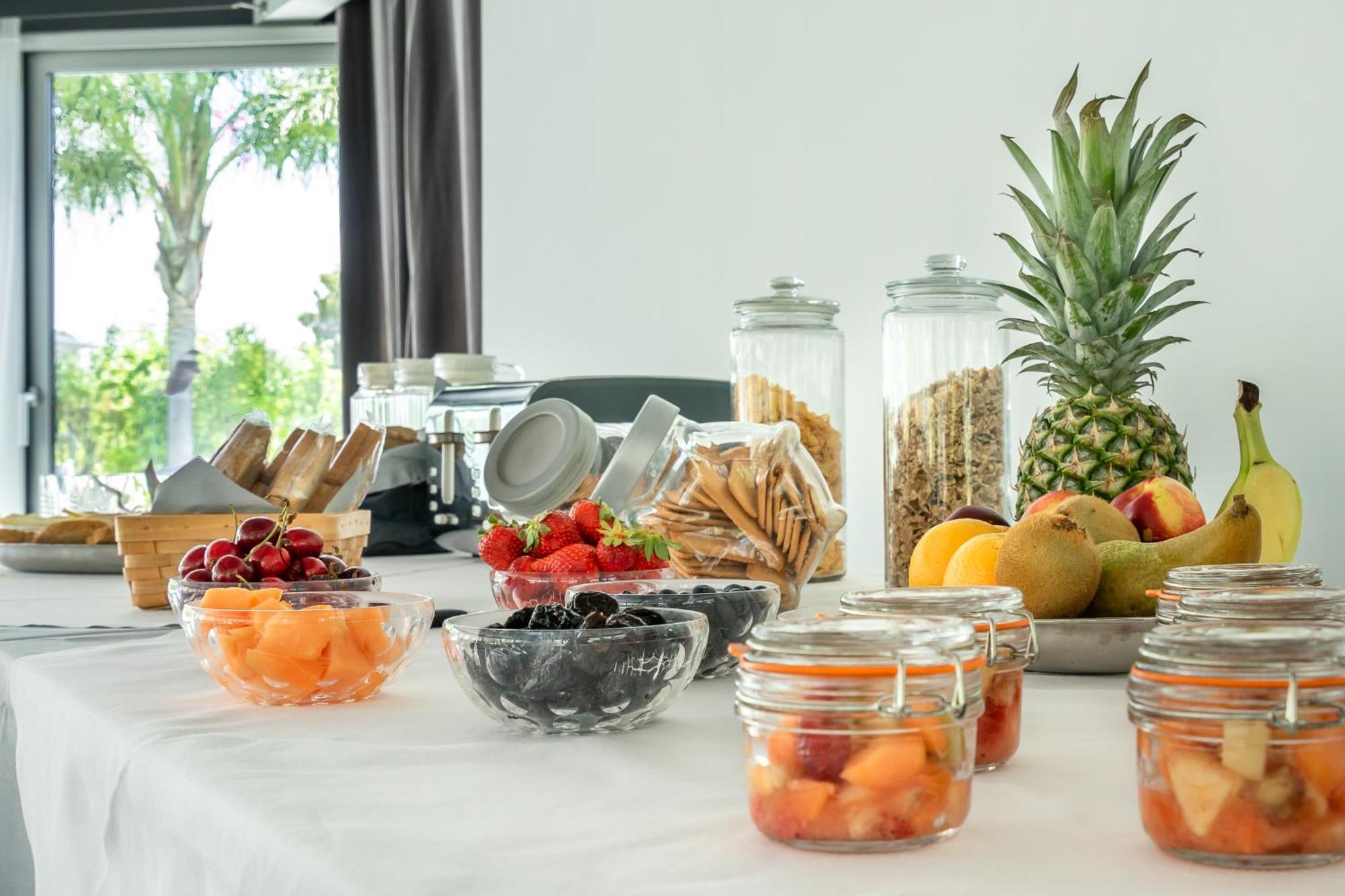 Casale Delle Ronde B&B Latina Bagian luar foto