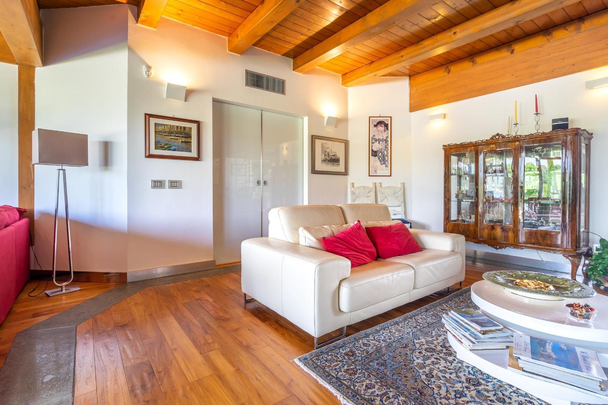 Casale Delle Ronde B&B Latina Bagian luar foto